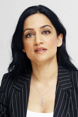 Archie Panjabi sweatshirt