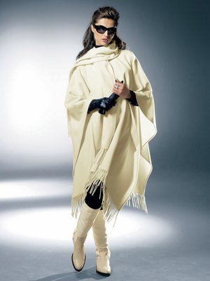 Maja Latinovic poster