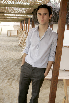 Joseph Gordon Levitt sweatshirt