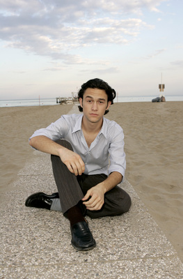 Joseph Gordon Levitt sweatshirt