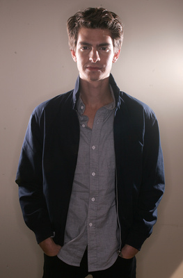 Andrew Garfield sweatshirt