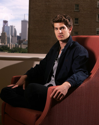 Andrew Garfield sweatshirt