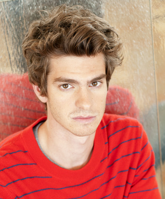 Andrew Garfield sweatshirt