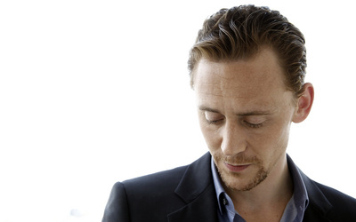 Tom Hiddleston poster