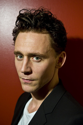 Tom Hiddleston poster