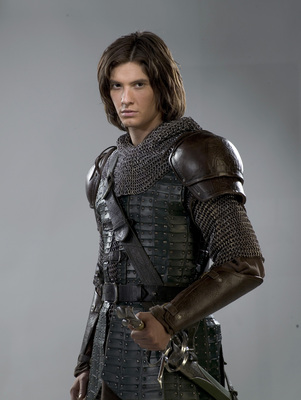 Ben Barnes sweatshirt