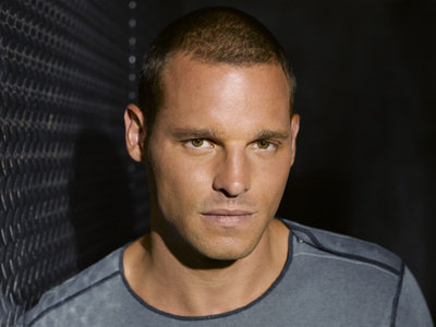 Justin Chambers sweatshirt