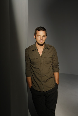 Justin Chambers sweatshirt