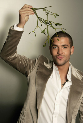 Shayne Ward poster