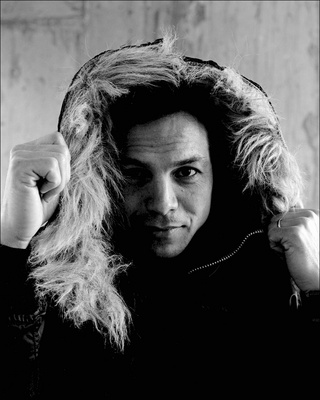 Benjamin Bratt poster