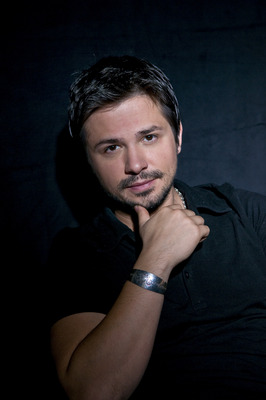 Freddy Rodriguez poster