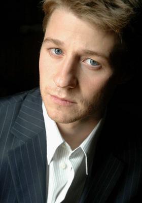 Benjamin McKenzie poster