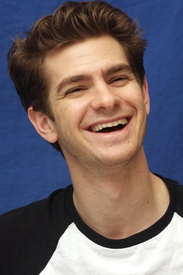 Andrew Garfield sweatshirt