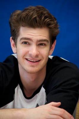 Andrew Garfield sweatshirt