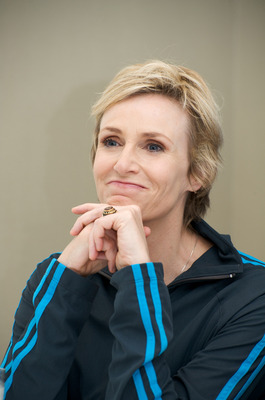 Jane Lynch sweatshirt