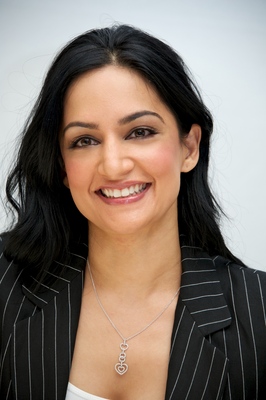 Archie Panjabi sweatshirt