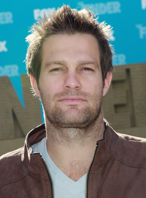 Geoff Stults poster