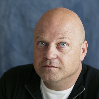 Michael Chiklis sweatshirt