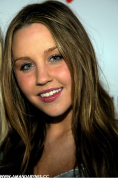 Amanda Bynes poster