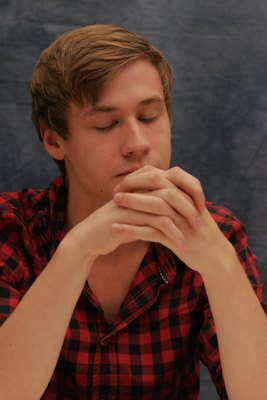 David Kross sweatshirt