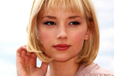 Haley Bennett poster