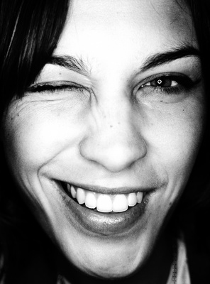 Alexa Chung sweatshirt