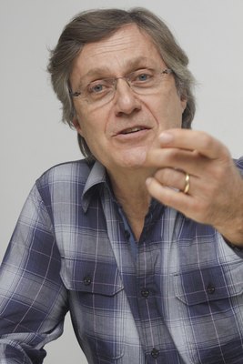 Lasse Hallstrom poster