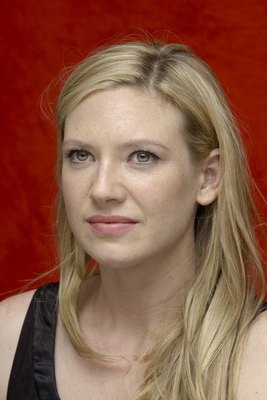 Anna Torv poster