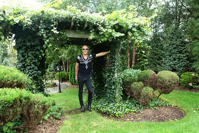 Dee Snider sweatshirt