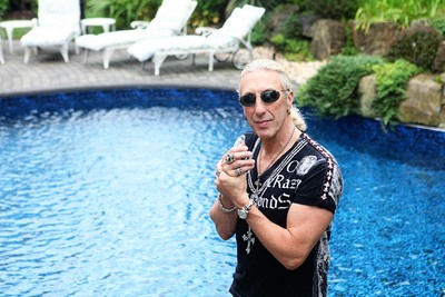 Dee Snider sweatshirt