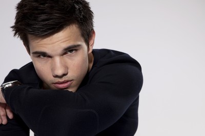 Taylor Lautner poster