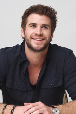 Liam Hemsworth poster