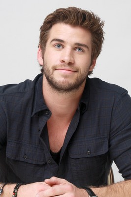Liam Hemsworth poster