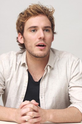 Sam Claflin poster