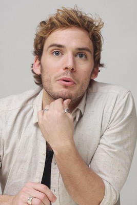 Sam Claflin poster