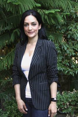 Archie Panjabi sweatshirt