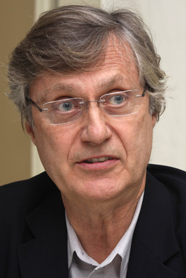 Lasse Hallstrom poster