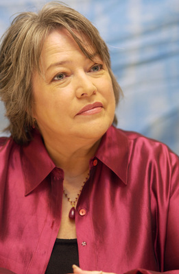 Kathy Bates sweatshirt