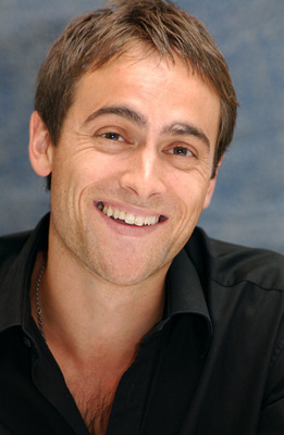 Stuart Townsend sweatshirt