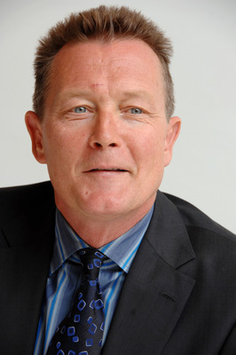 Robert Patrick sweatshirt