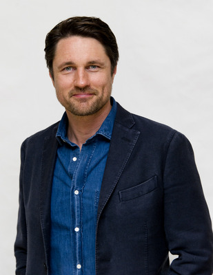 Martin Henderson poster