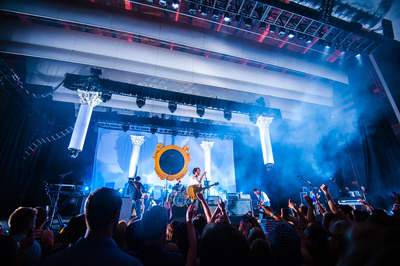 Vampire Weekend sweatshirt