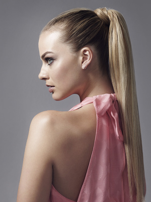 Margot Robbie poster