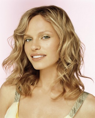 Rachel Roberts sweatshirt