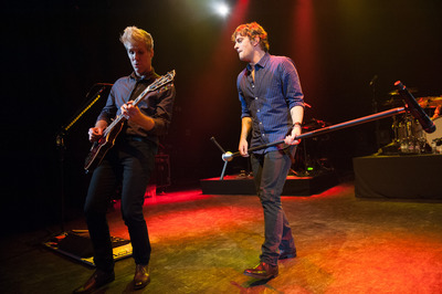 Matchbox Twenty sweatshirt