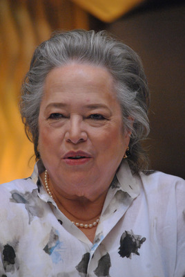 Kathy Bates sweatshirt