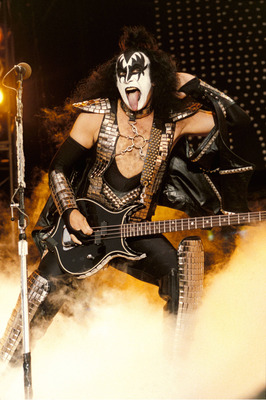KISS poster