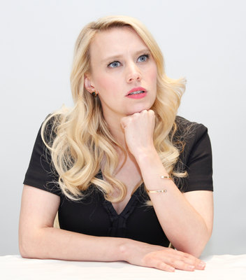 Kate McKinnon poster