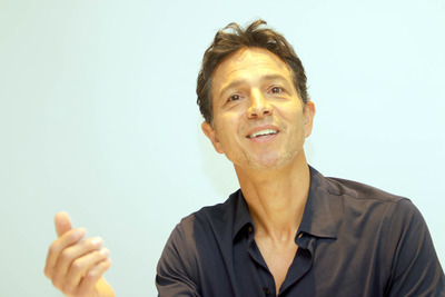 Benjamin Bratt poster