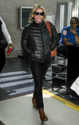 Chelsea Handler sweatshirt